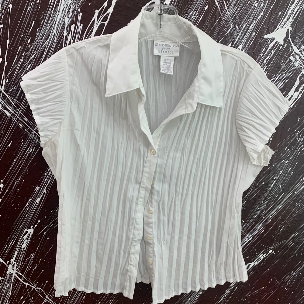 Worthington Petite Stretch White Pleated Button Front Blouse Short Sleeve PM